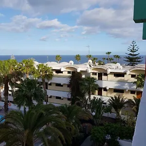 nikis-flat.in-canary-islands.com/